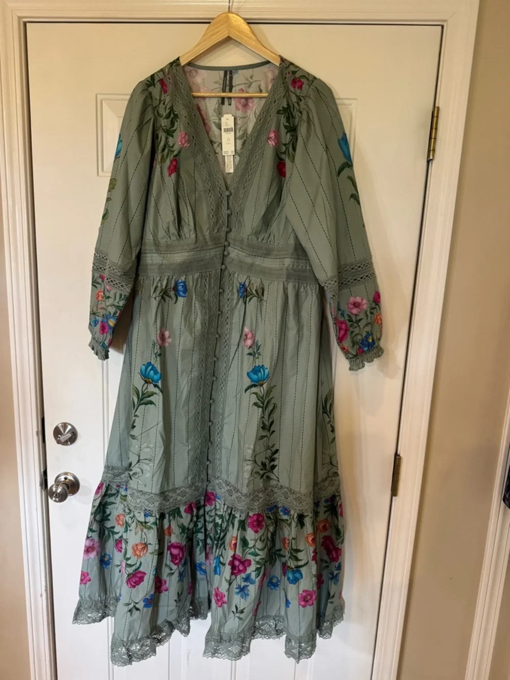 Anthropologie Floral Button Front Midi dress - Picture 4 of 6